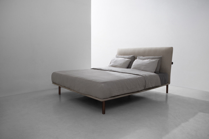 Stilt bed District Eight