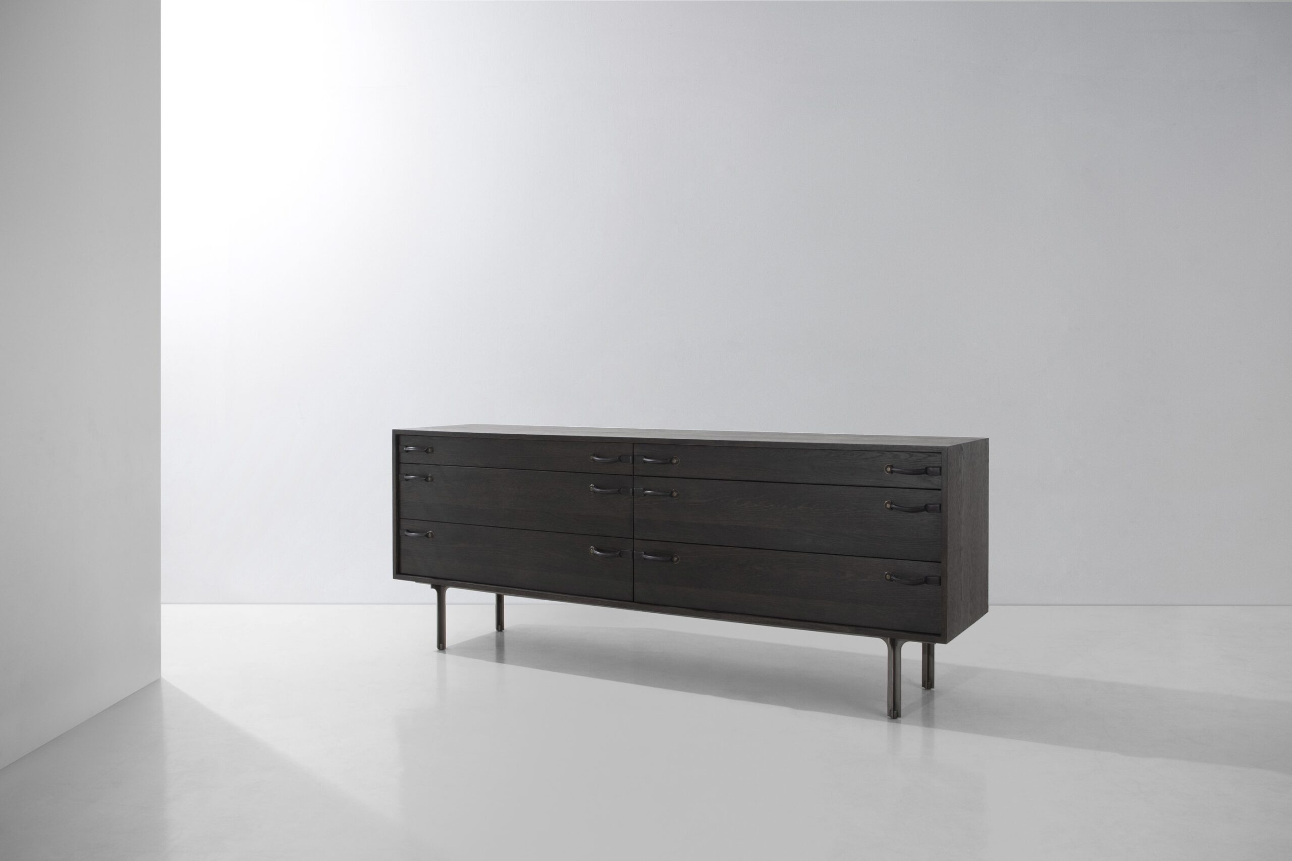 Tote Dresser ebonized Oak