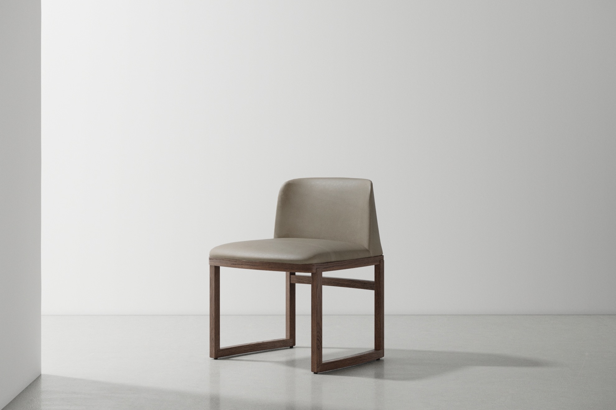 Hida dining chair leather