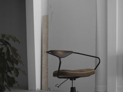 AKRON DESK CHAIR SAMPLE SALE