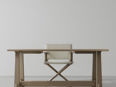 ODETTE DESK
