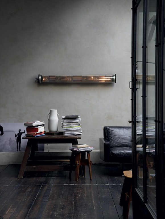 In the Tube lamp DCW