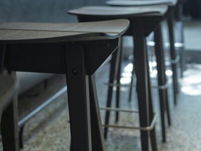 MOSQUITO BAR STOOL